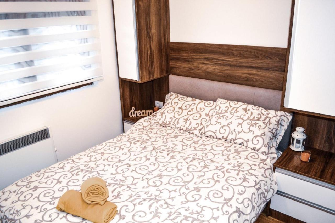 Zlatiborske Noci Apartment ภายนอก รูปภาพ