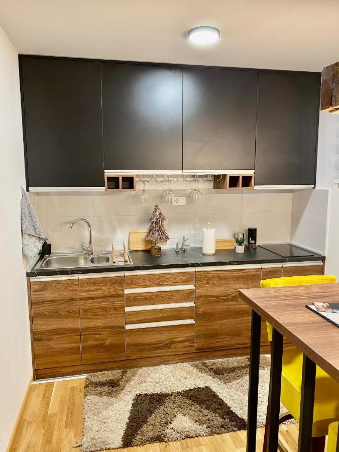 Zlatiborske Noci Apartment ภายนอก รูปภาพ