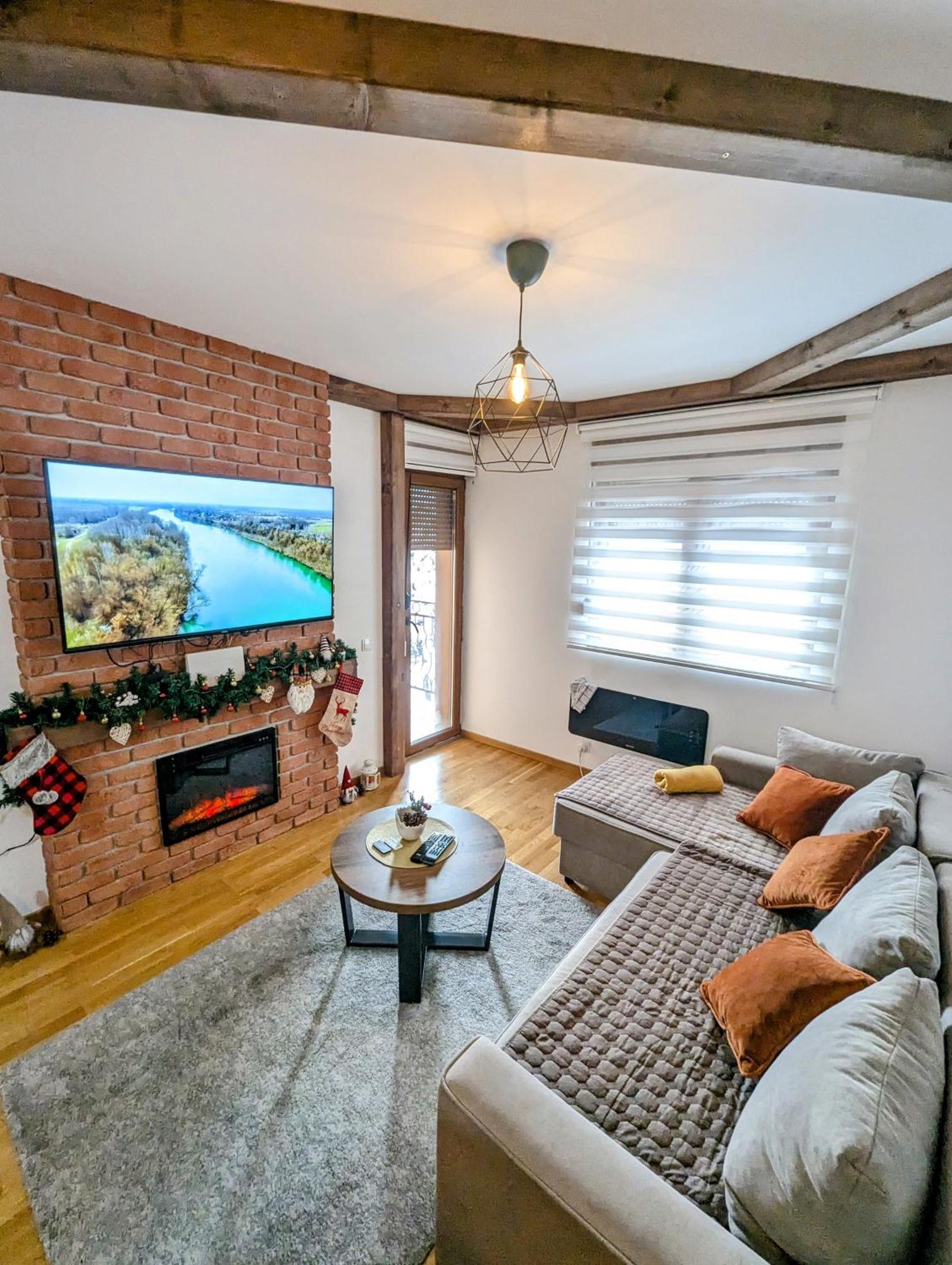 Zlatiborske Noci Apartment ภายนอก รูปภาพ